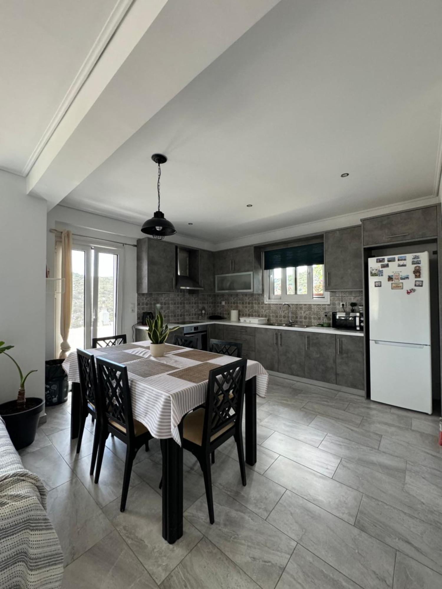 Family House Apartment Keratea Exterior foto