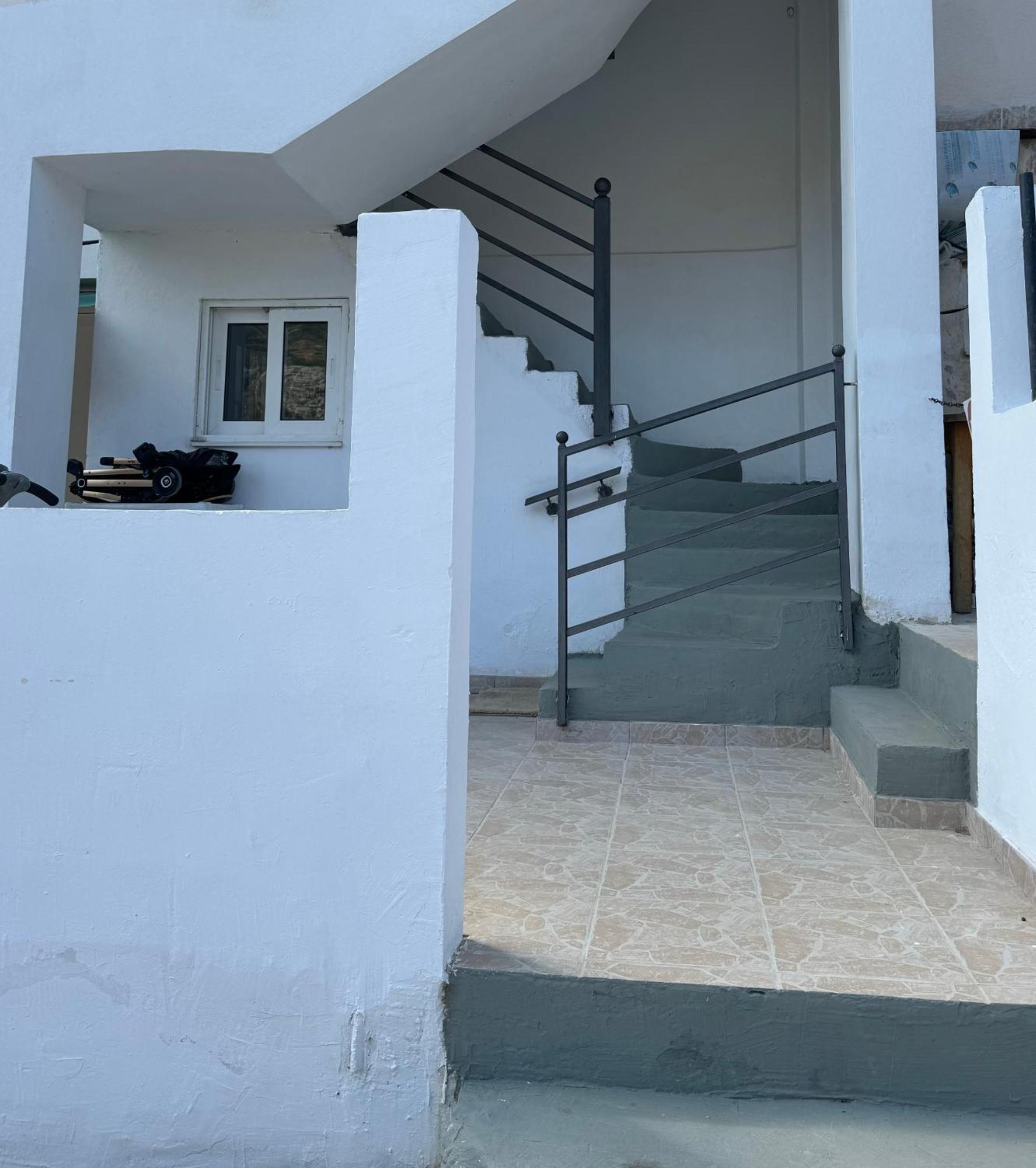 Family House Apartment Keratea Exterior foto
